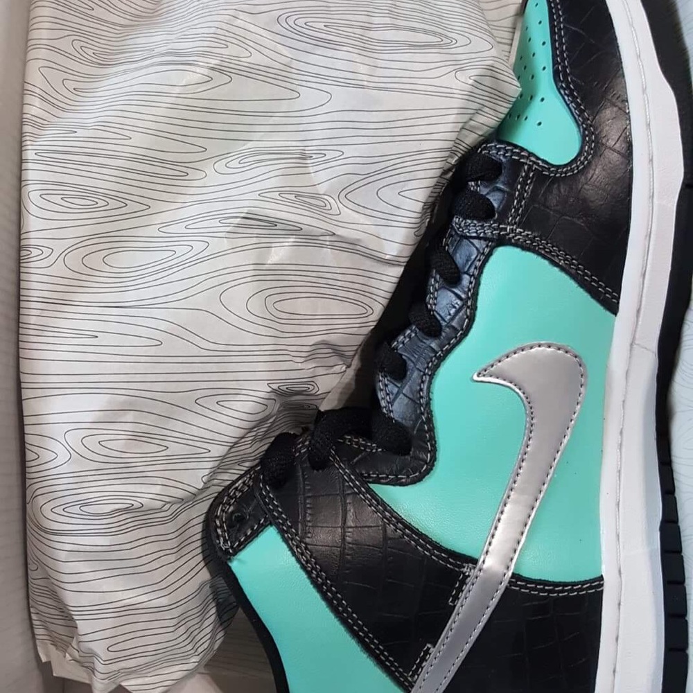 Authentic SB DS Tiffany